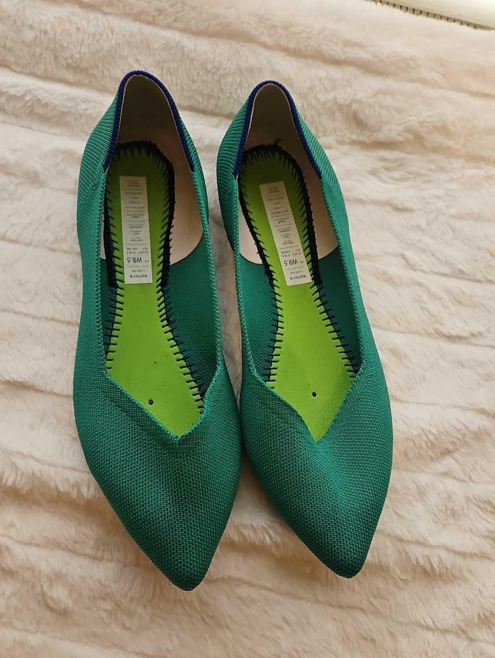 Rothy'sEmerald Knit Pointed-Toe Flats Size 9.5